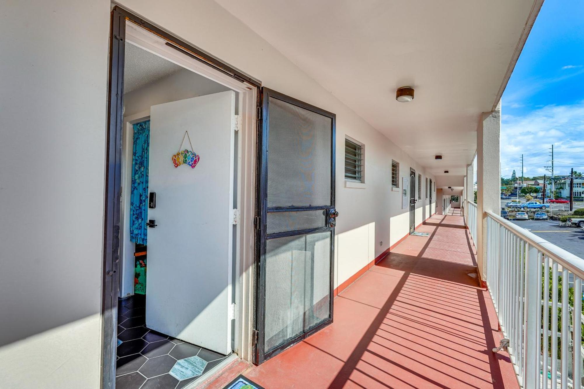 Kailua-Kona Condo With Balcony Walk To The Beach! Zewnętrze zdjęcie
